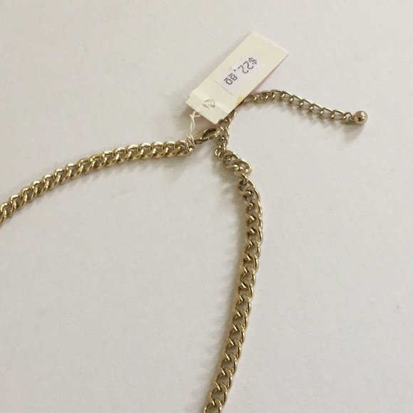 PATTY'S CLOSET NECKLACE - Picture 3 of 4